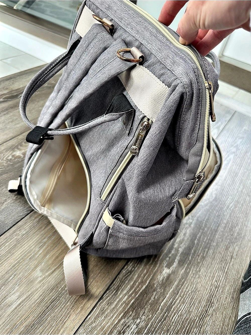 BOFIDER multi-function/ diaper backpack - Picture 7 of 16